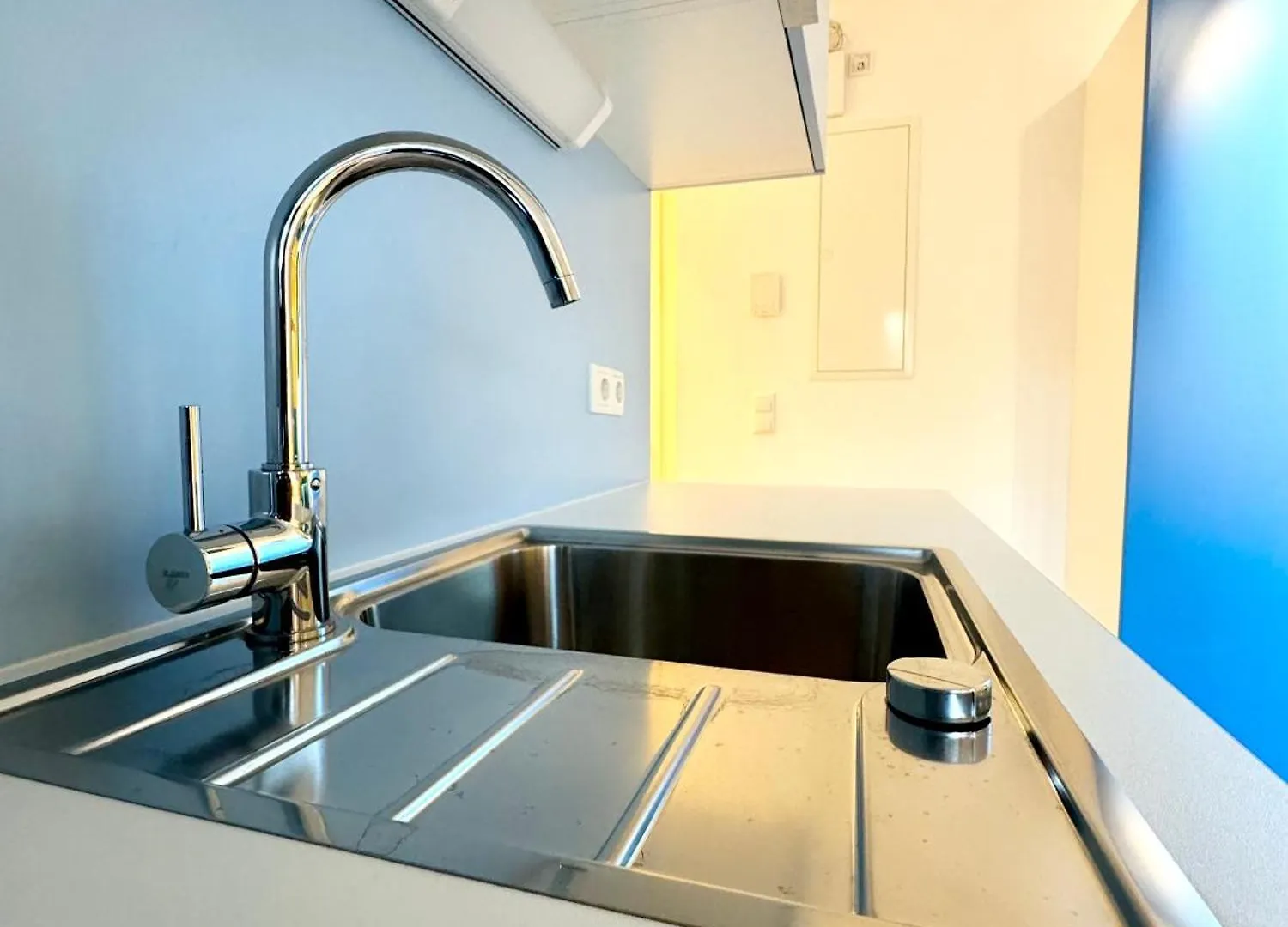Sunshine Apartment Mit Terrasse Vienna