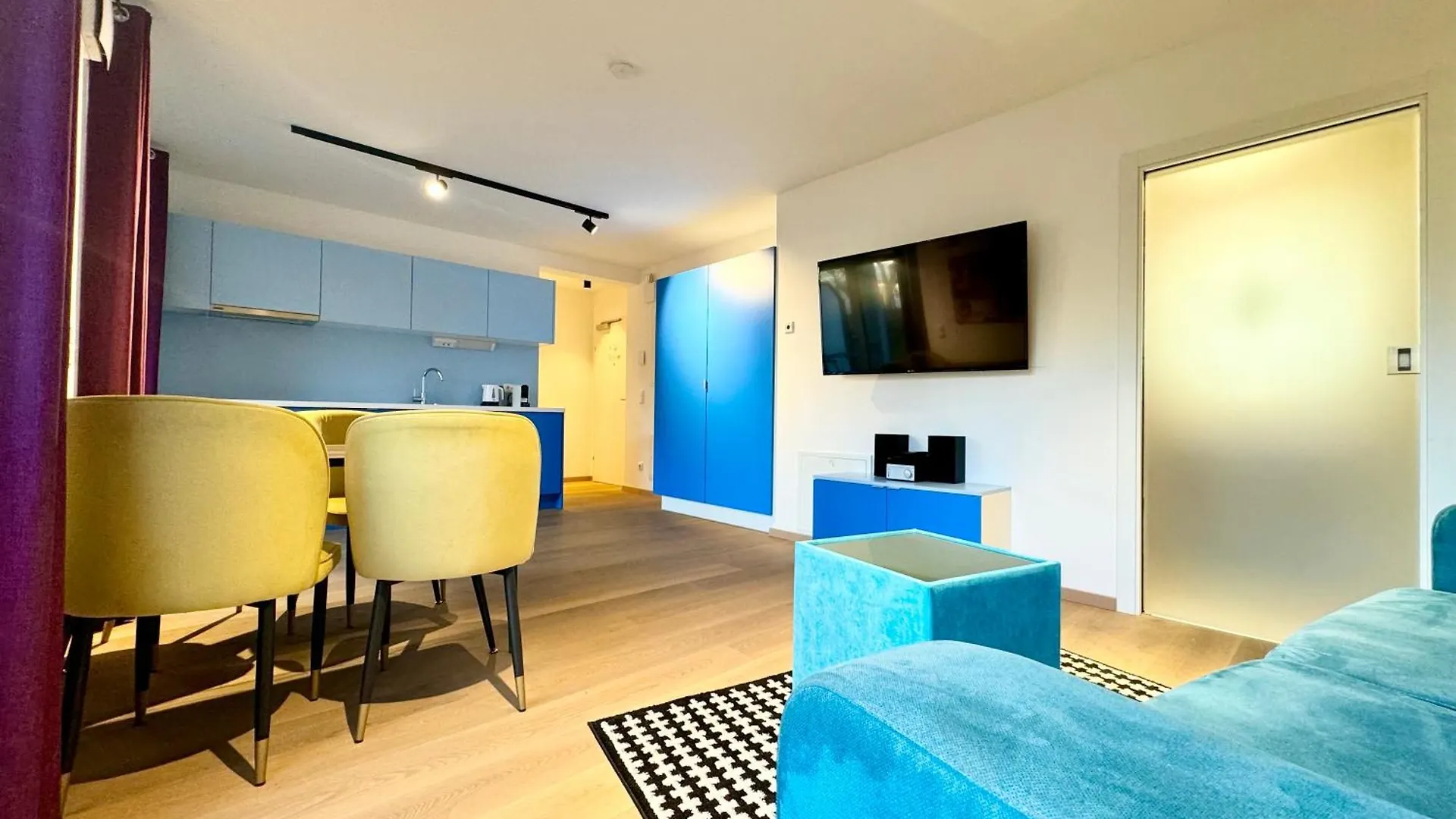 Sunshine Apartment Mit Terrasse Vienna Austria