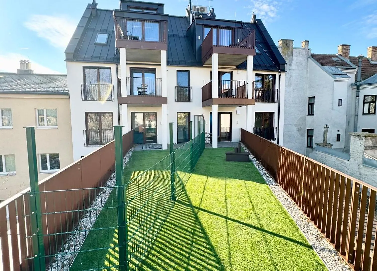 Sunshine Apartment Mit Terrasse Vienna